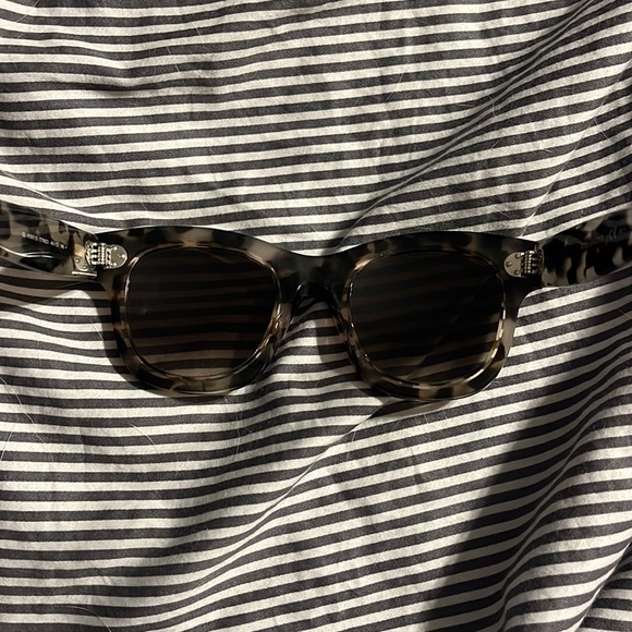 Lightly used Celine sunglasses. - Picture 7 of 9